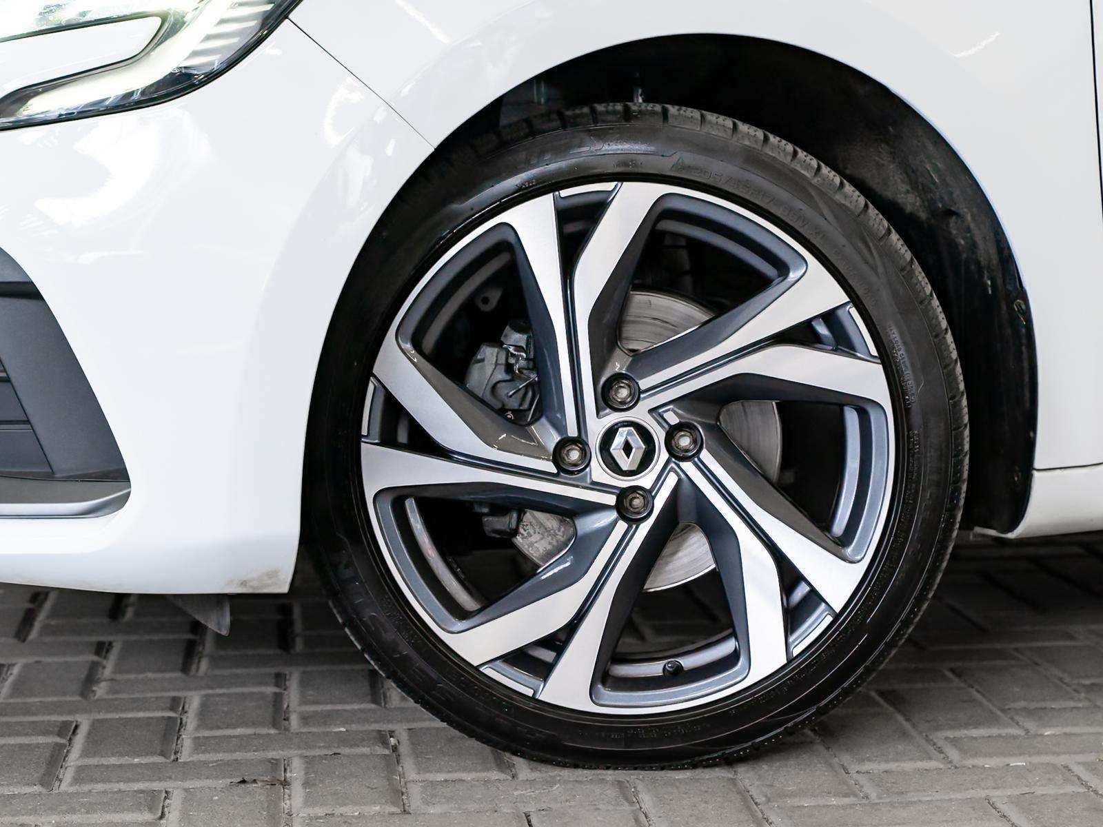 Fahrzeugbild eines Renault Clio