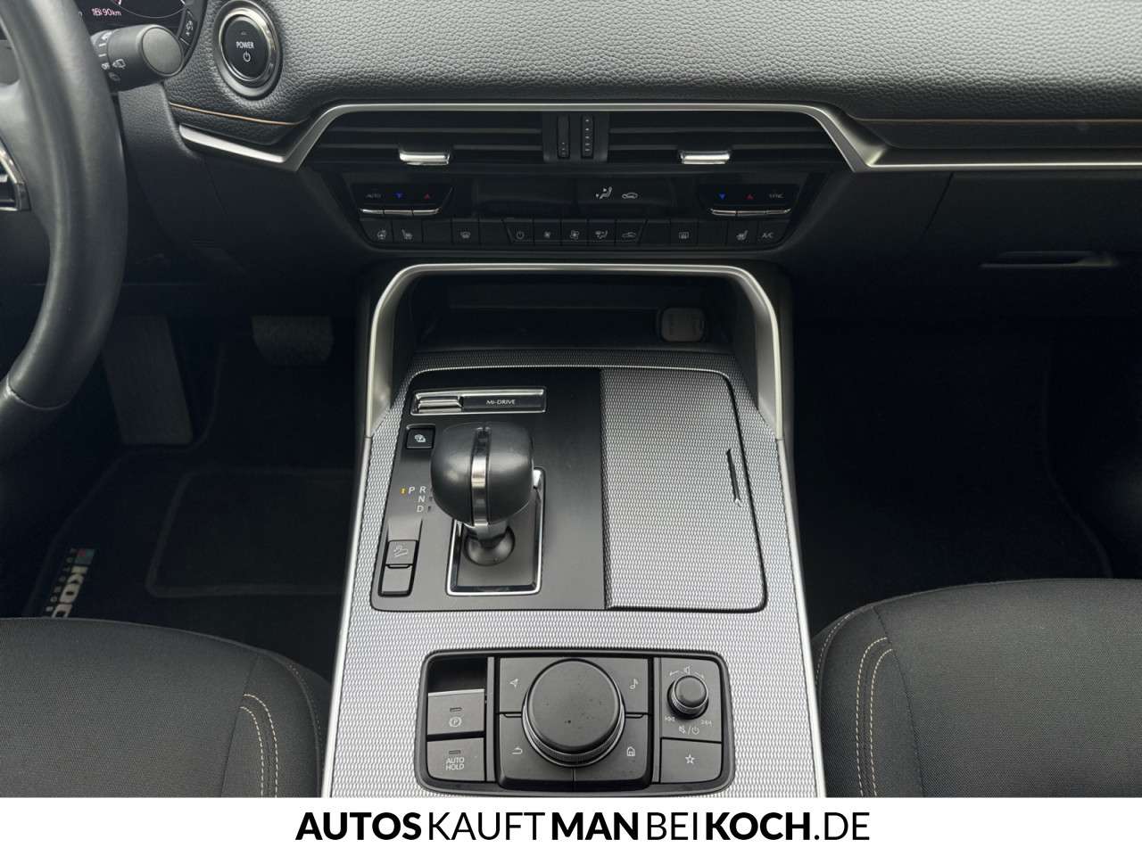 Fahrzeugbild eines Mazda CX-60