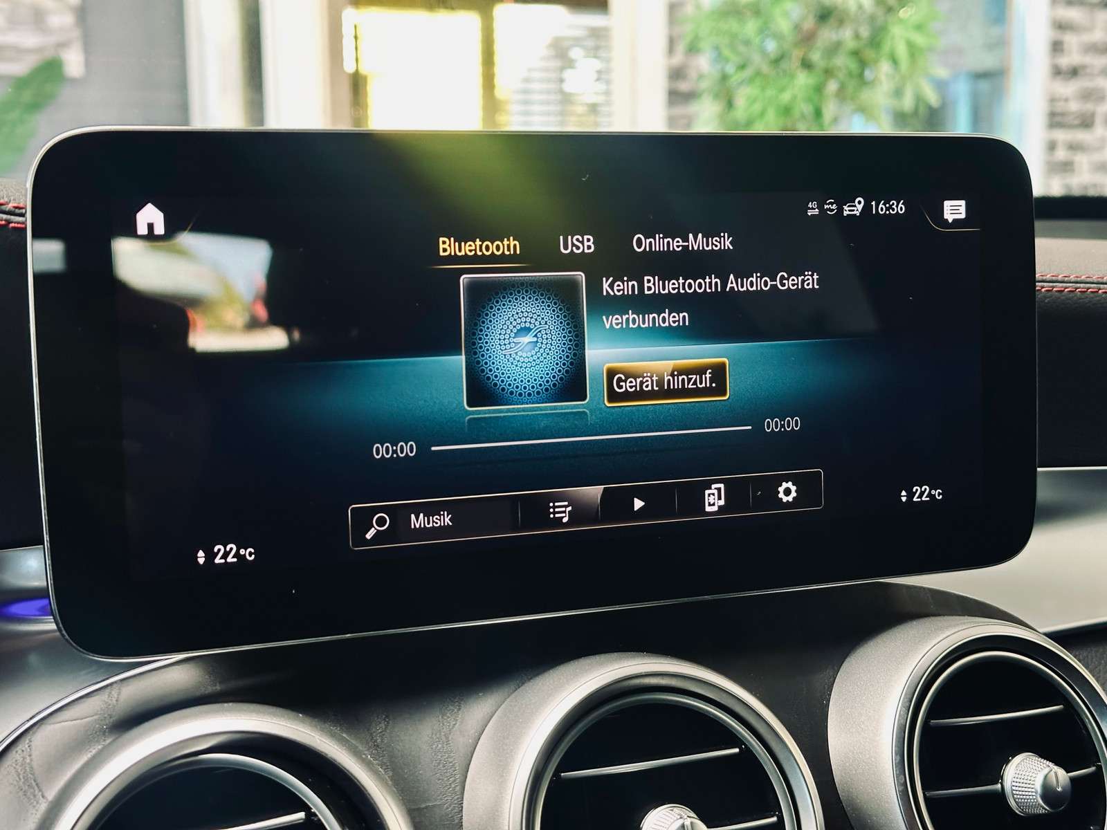 Fahrzeugbild eines Mercedes-Benz GLC