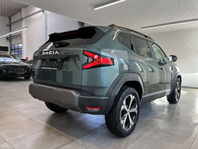 Fahrzeugbild eines Dacia Duster