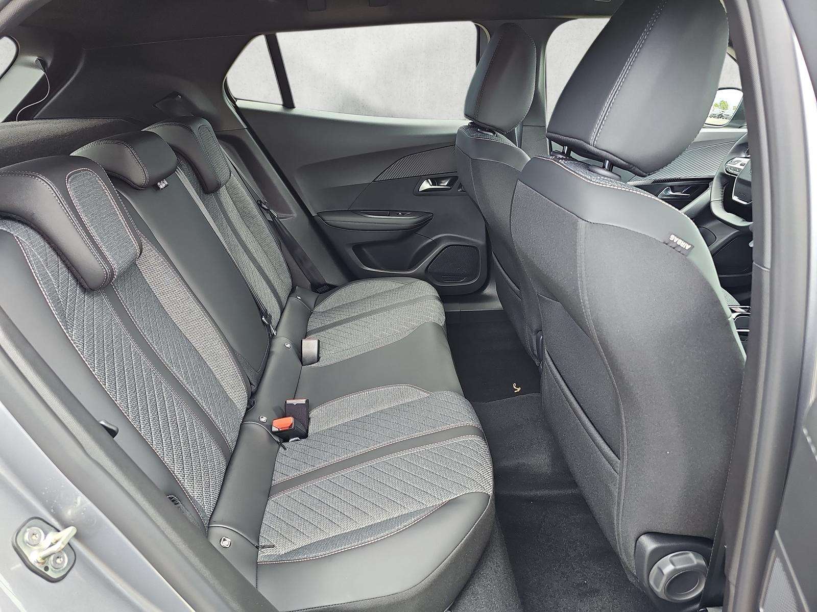Fahrzeugbild eines Peugeot 2008