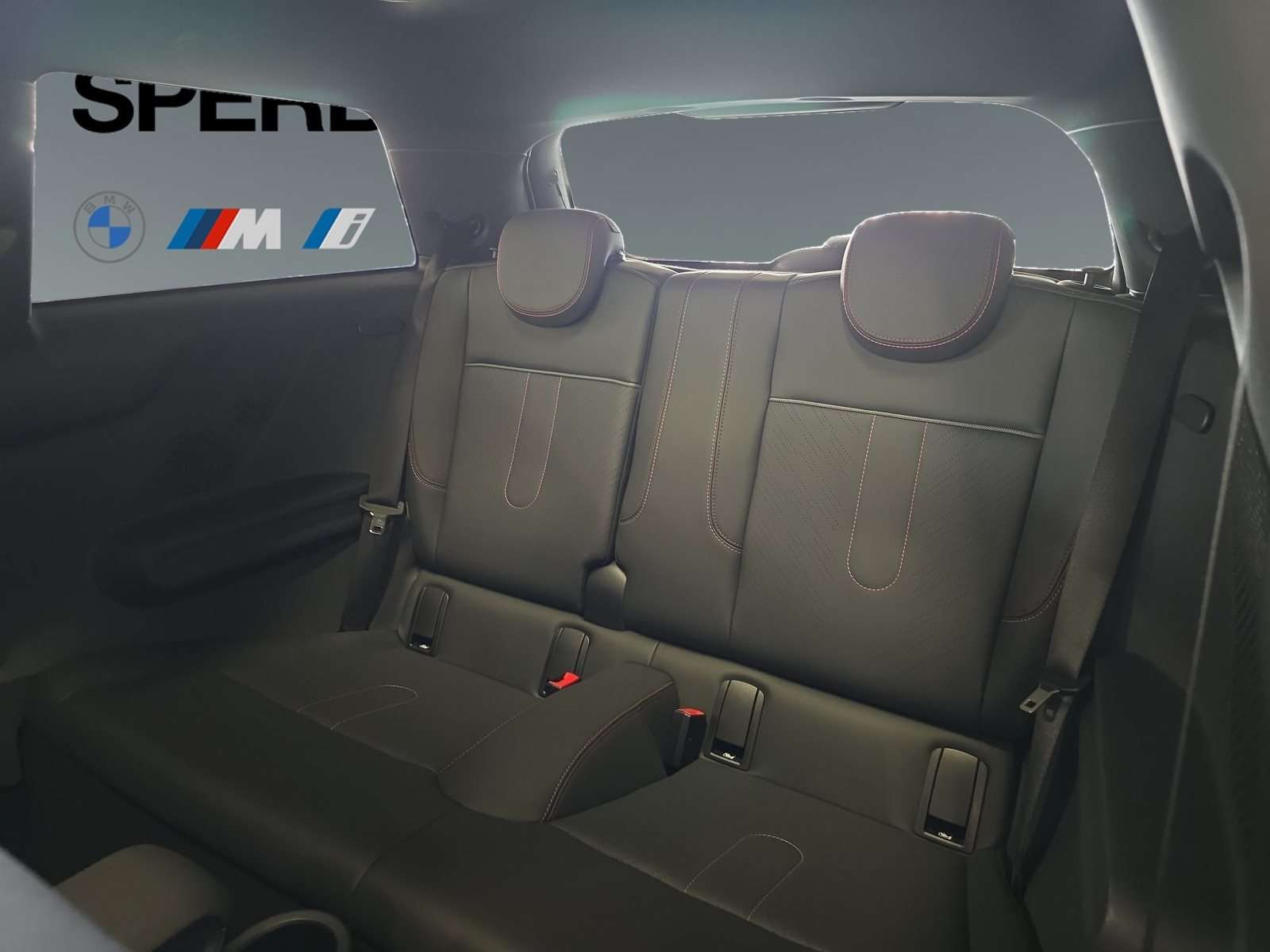 Fahrzeugbild eines MINI COOPER