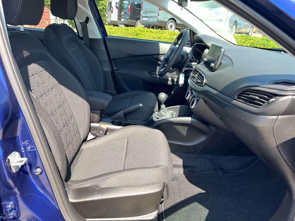 Fahrzeugbild eines Fiat Tipo