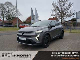 Schräge Frontansicht auf einen Renault Symbioz , freigestellt