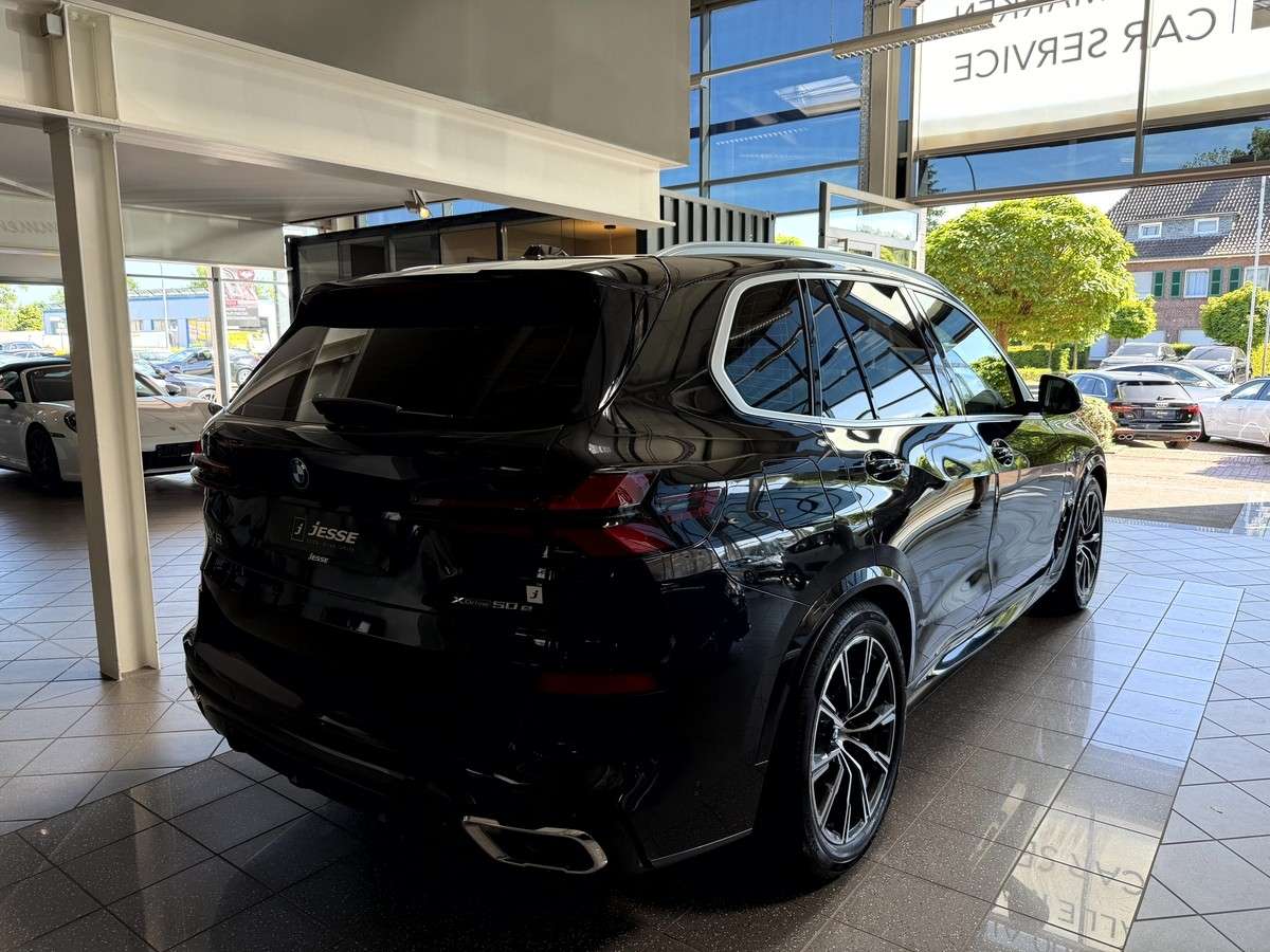 Fahrzeugbild eines BMW X5