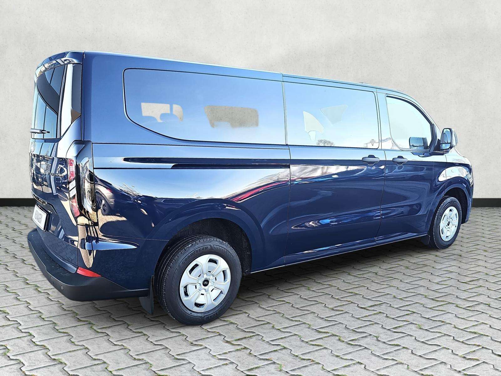 Fahrzeugbild eines Ford Transit Custom