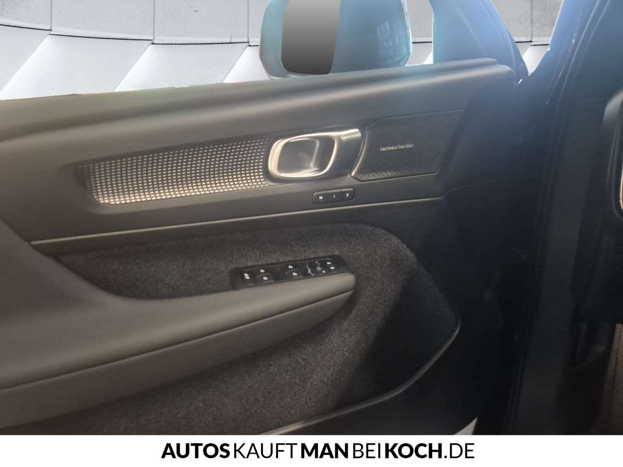 Fahrzeugbild eines Volvo XC40