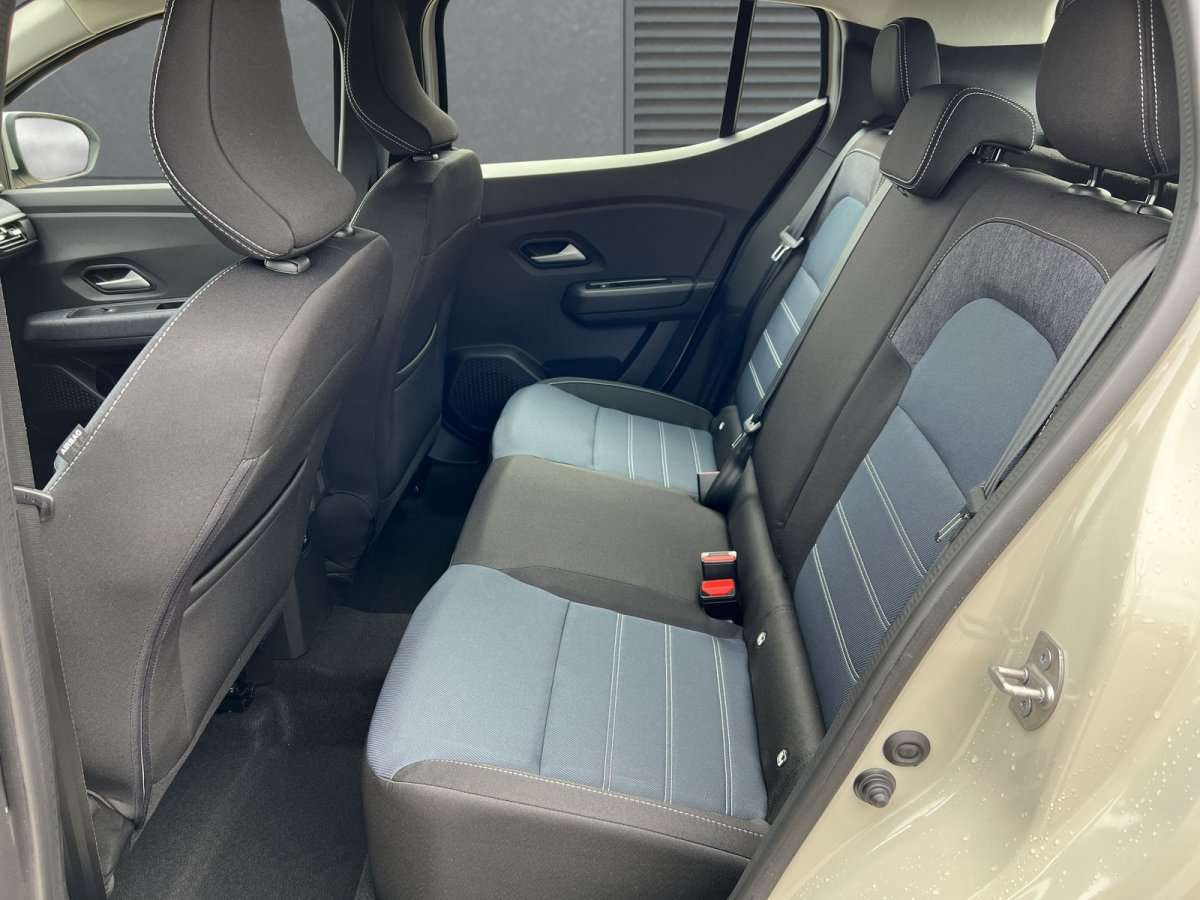 Fahrzeugbild eines Dacia Sandero