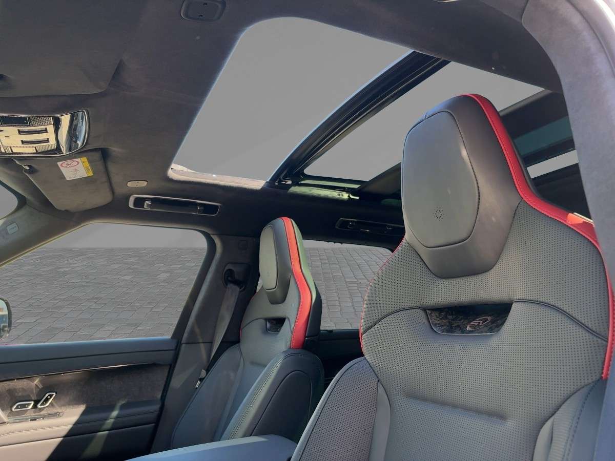 Fahrzeugbild eines Land Rover Range Rover Sport