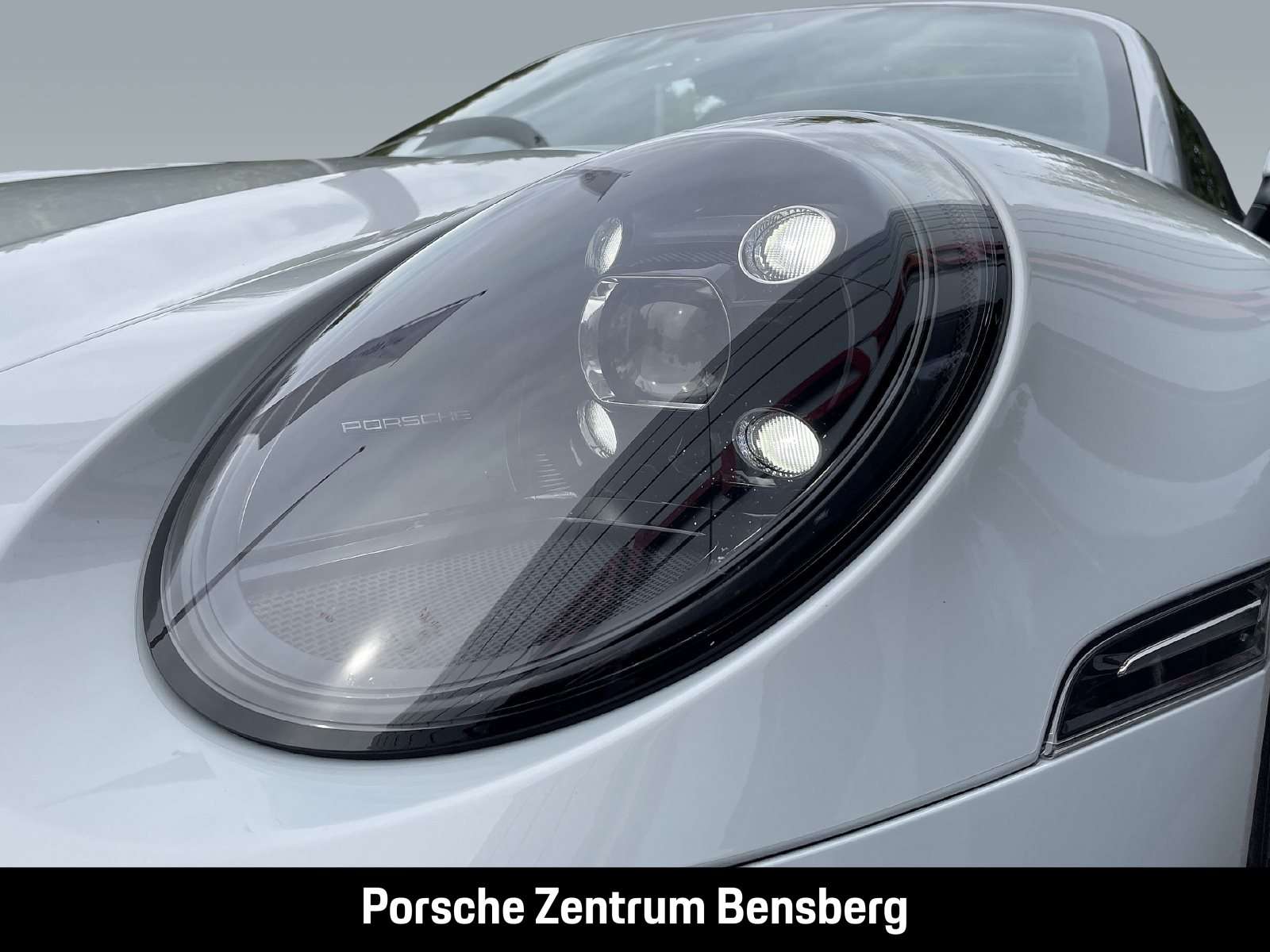 Fahrzeugbild eines Porsche 911