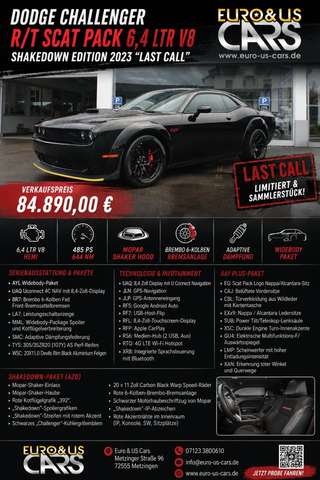 Schräge Frontansicht auf einen Dodge Challenger , freigestellt