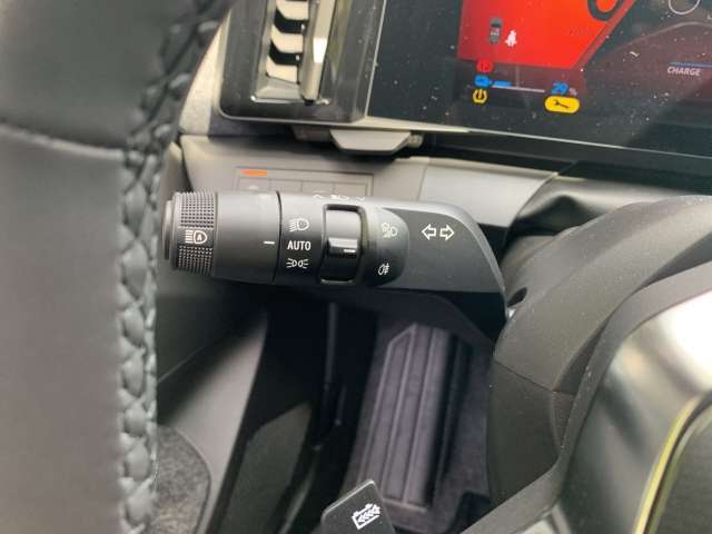 Fahrzeugbild eines Renault Scenic E-TECH