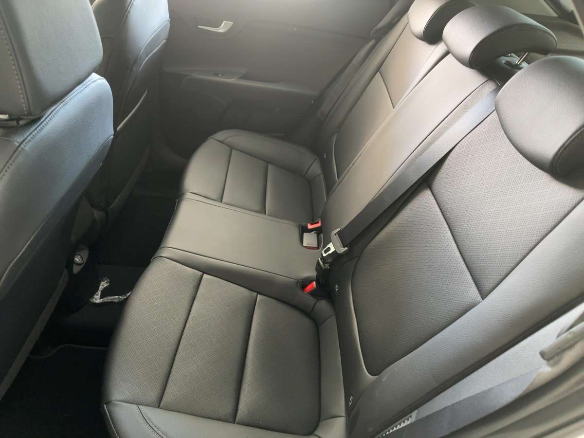 Fahrzeugbild eines Kia Stonic