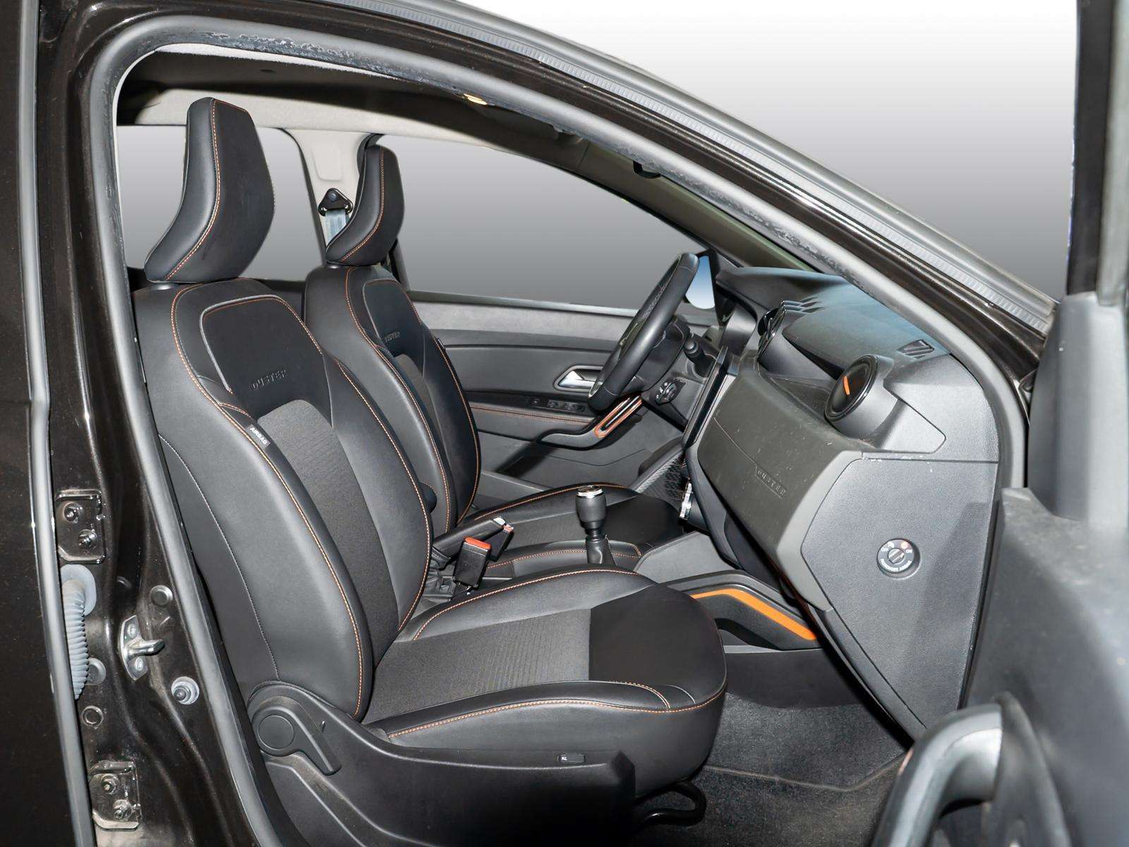 Fahrzeugbild eines Dacia Duster