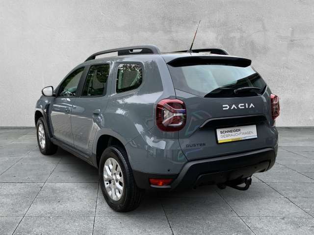 Fahrzeugbild eines Dacia Duster