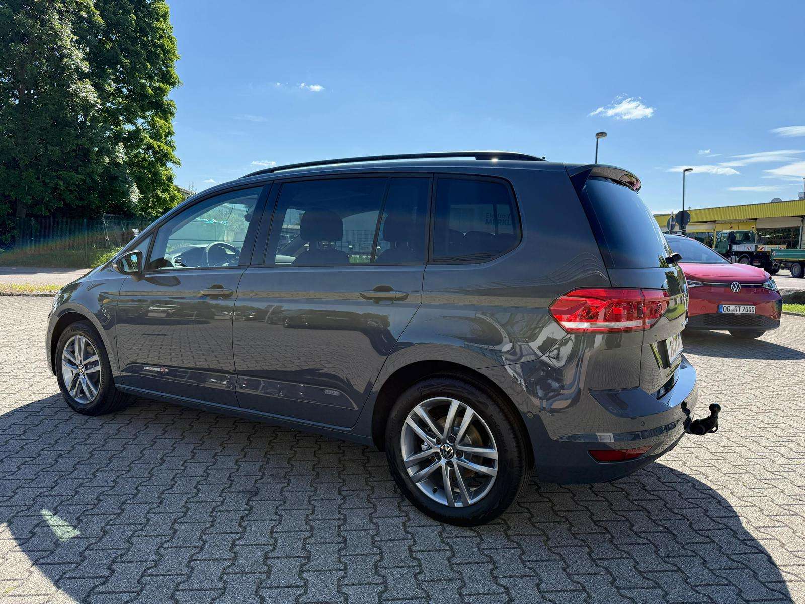 Fahrzeugbild eines Volkswagen Touran
