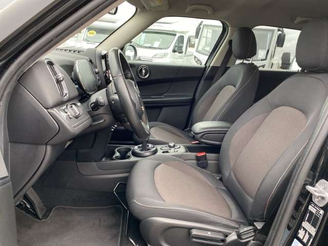 Fahrzeugbild eines MINI Countryman