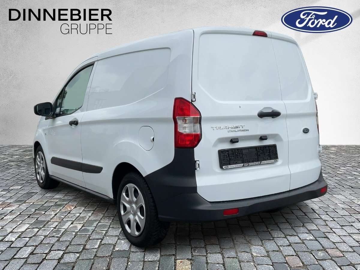 Fahrzeugbild eines Ford Transit Courier