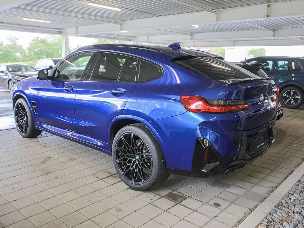 Fahrzeugbild eines BMW X4