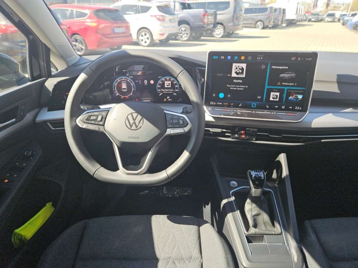 Fahrzeugbild eines Volkswagen Golf