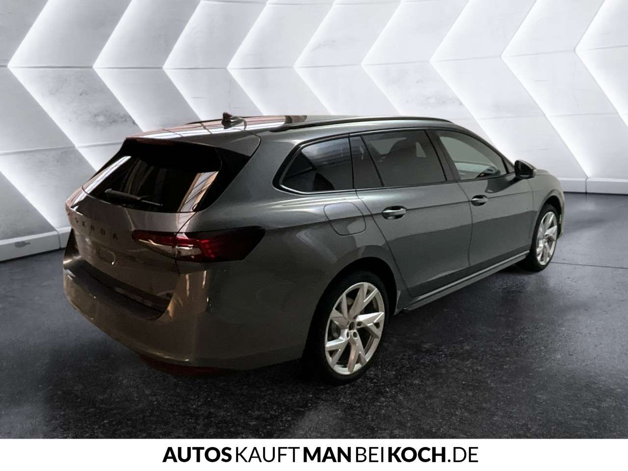 Fahrzeugbild eines Skoda Superb