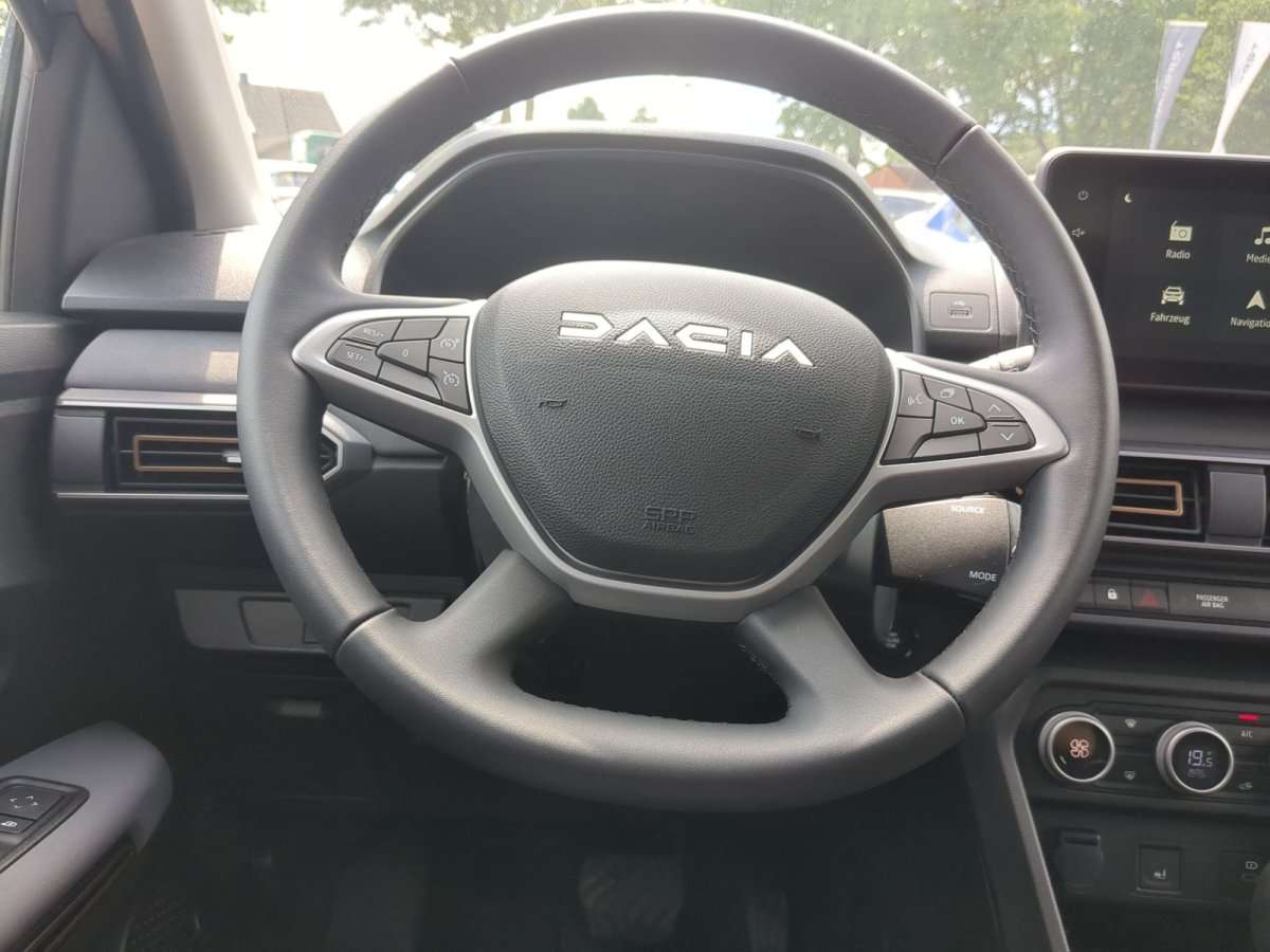Fahrzeugbild eines Dacia Jogger