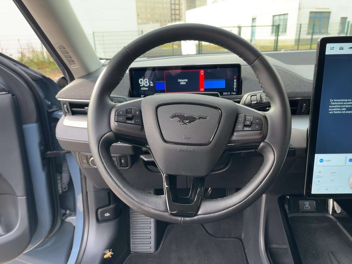 Fahrzeugbild eines Ford Mustang Mach-E