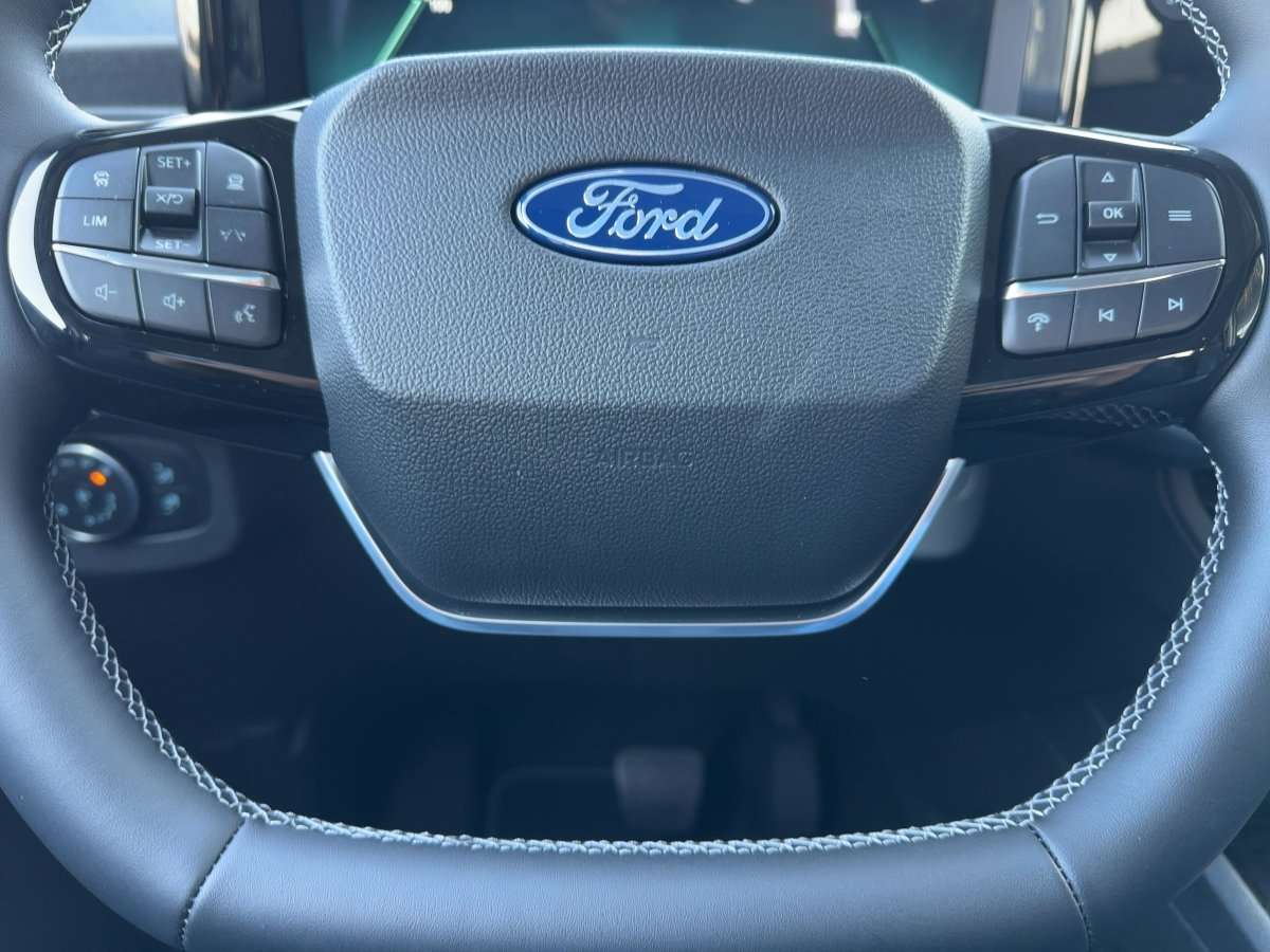 Fahrzeugbild eines Ford Tourneo Courier