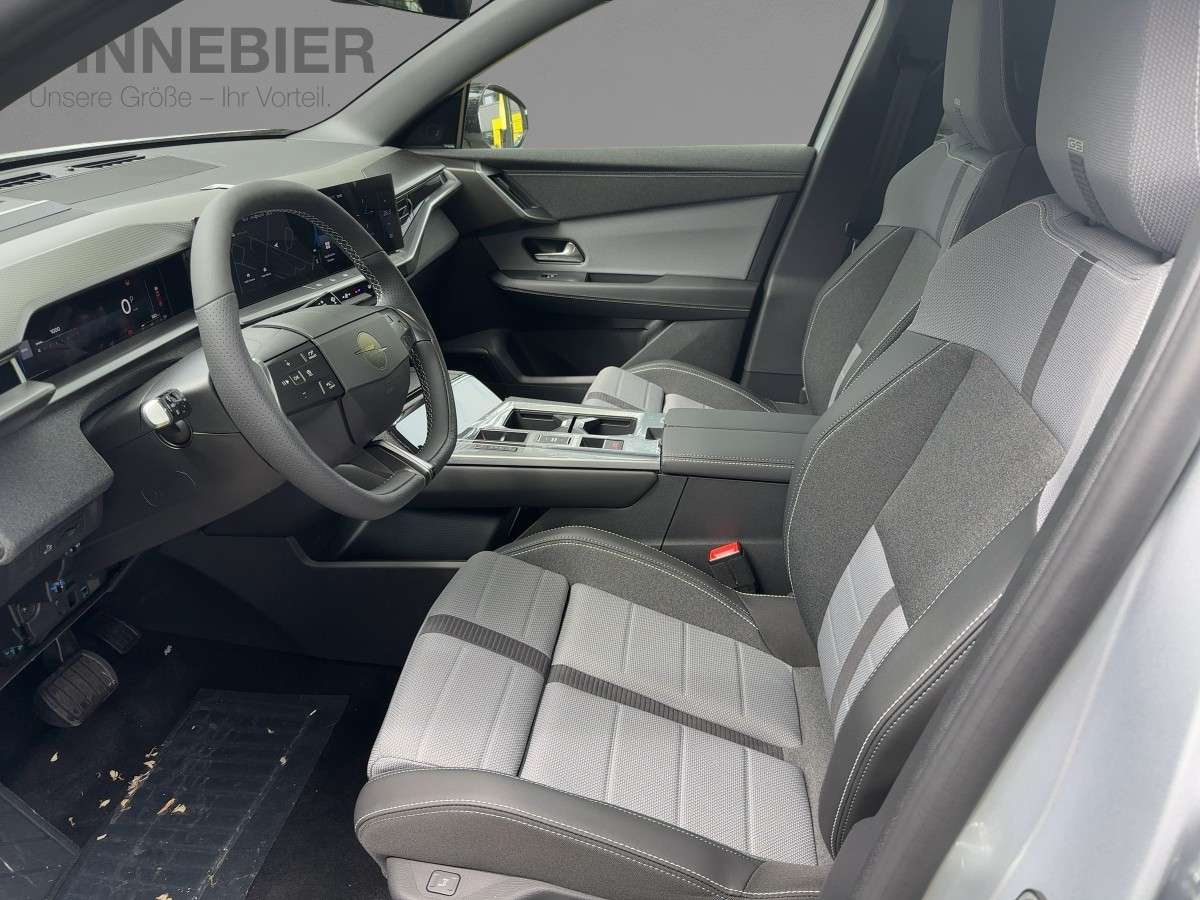 Fahrzeugbild eines Opel Grandland X