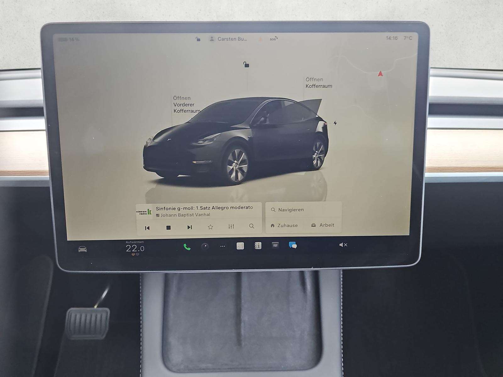 Fahrzeugbild eines TESLA Model Y