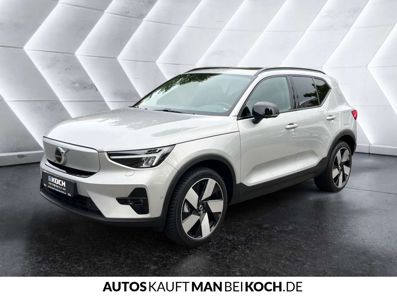 Fahrzeugbild eines Volvo XC40