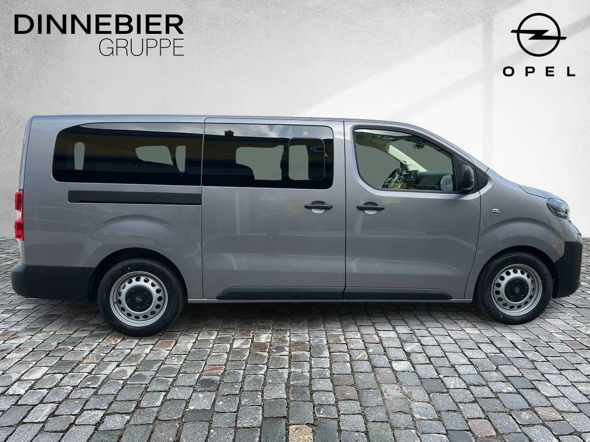Fahrzeugbild eines Opel Vivaro