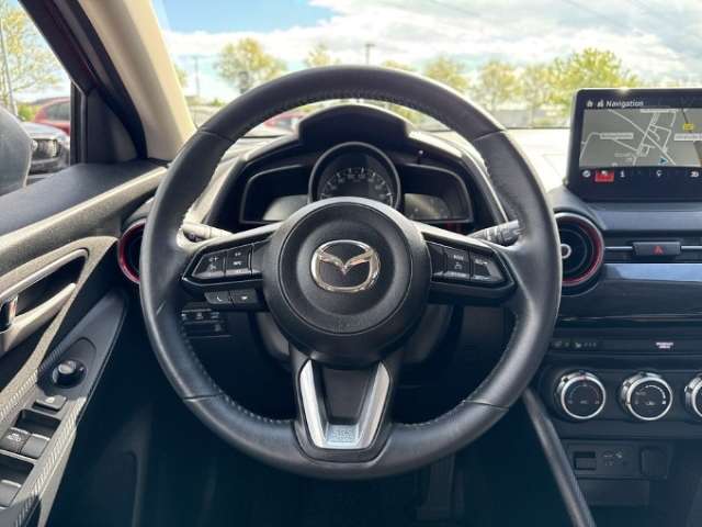 Fahrzeugbild eines Mazda Mazda2