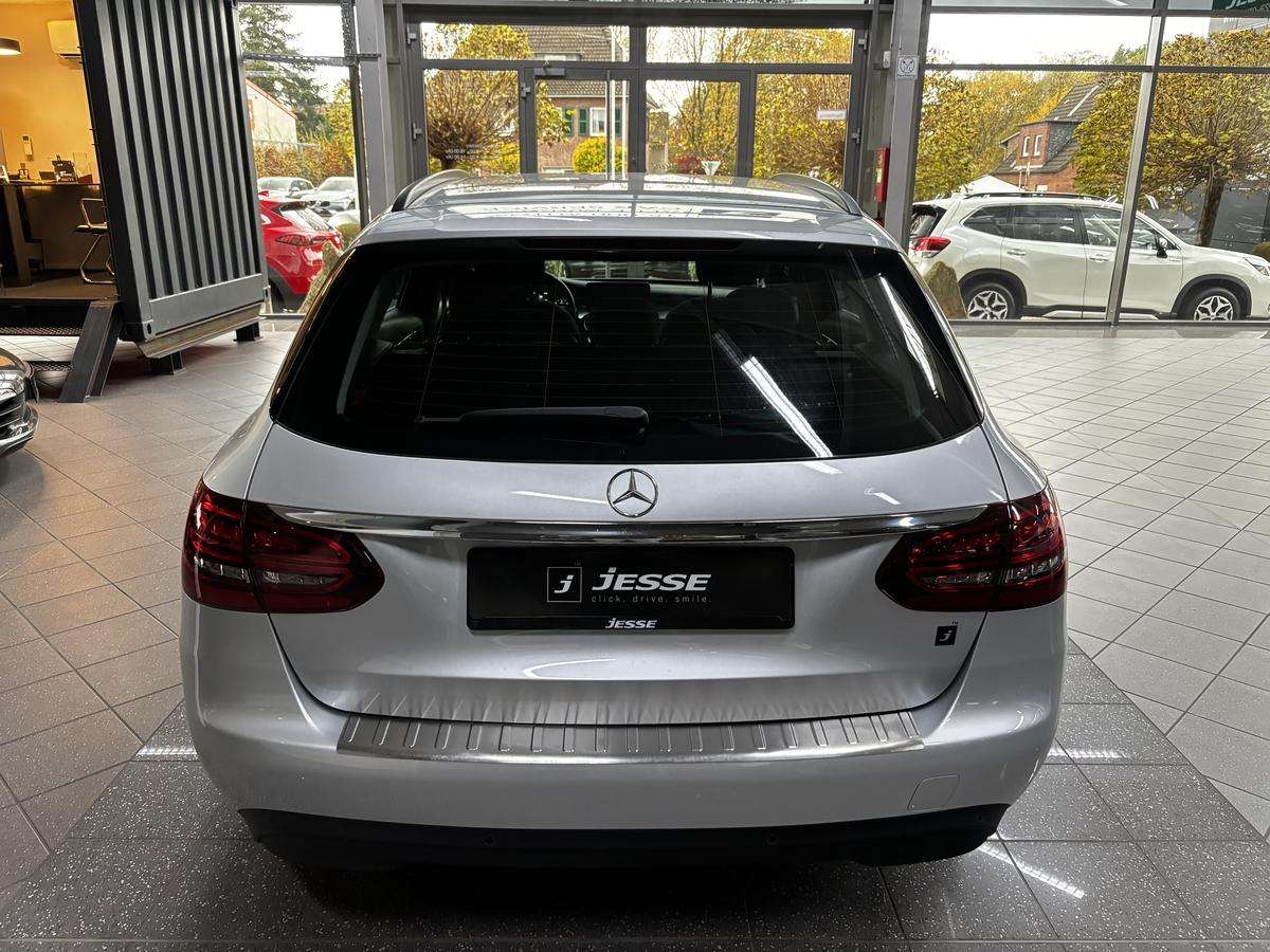 Fahrzeugbild eines Mercedes-Benz C-Klasse