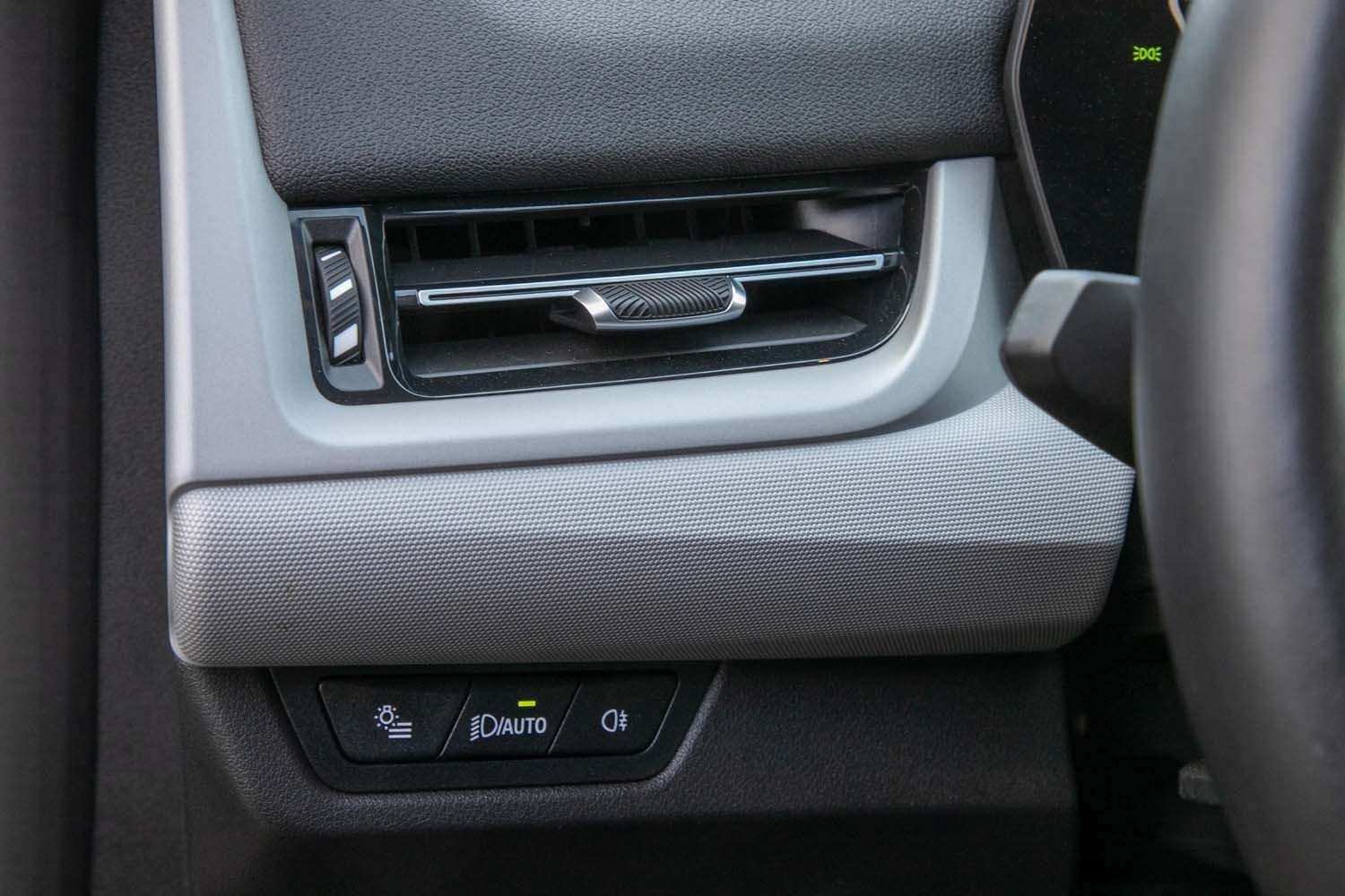 Fahrzeugbild eines BMW X1