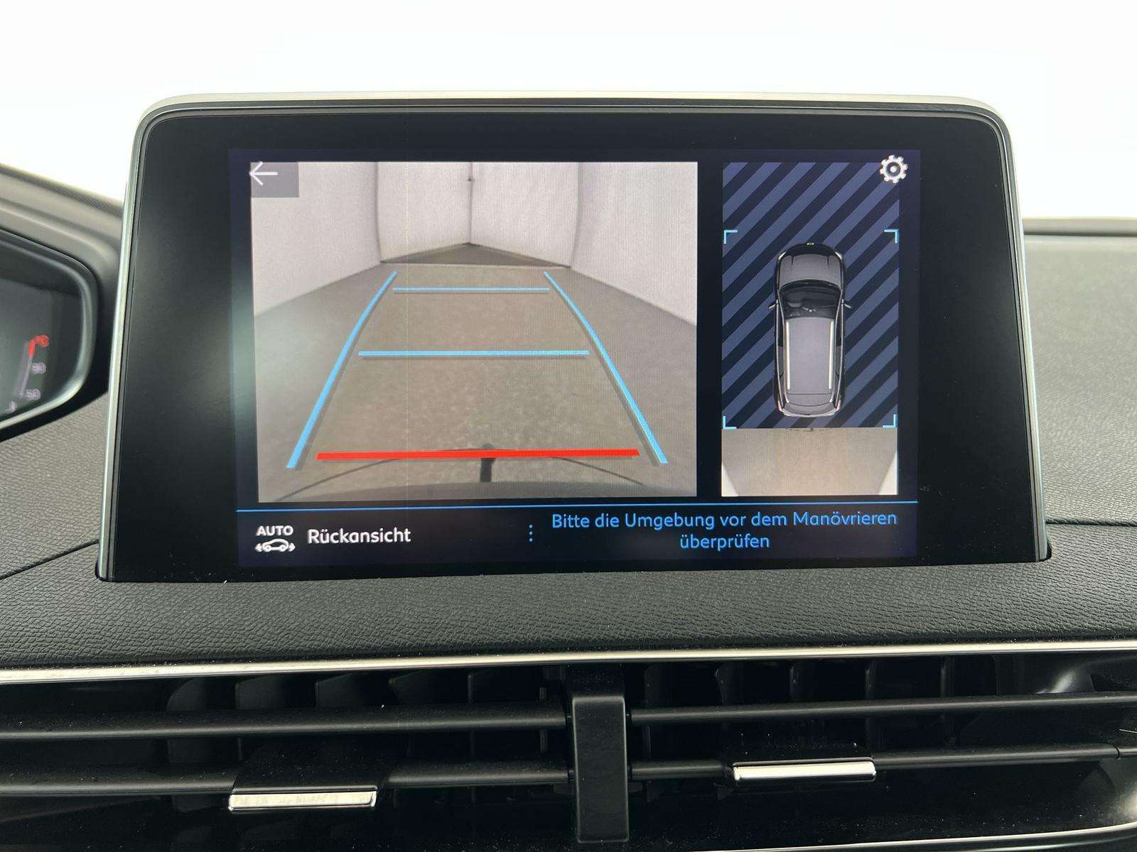 Fahrzeugbild eines Peugeot 3008