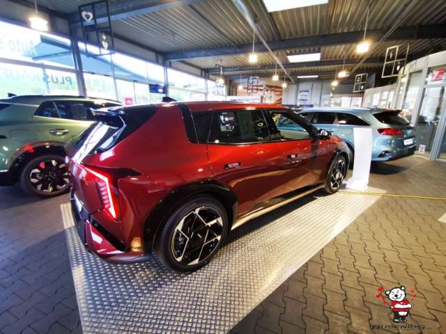 Fahrzeugbild eines Kia EV4