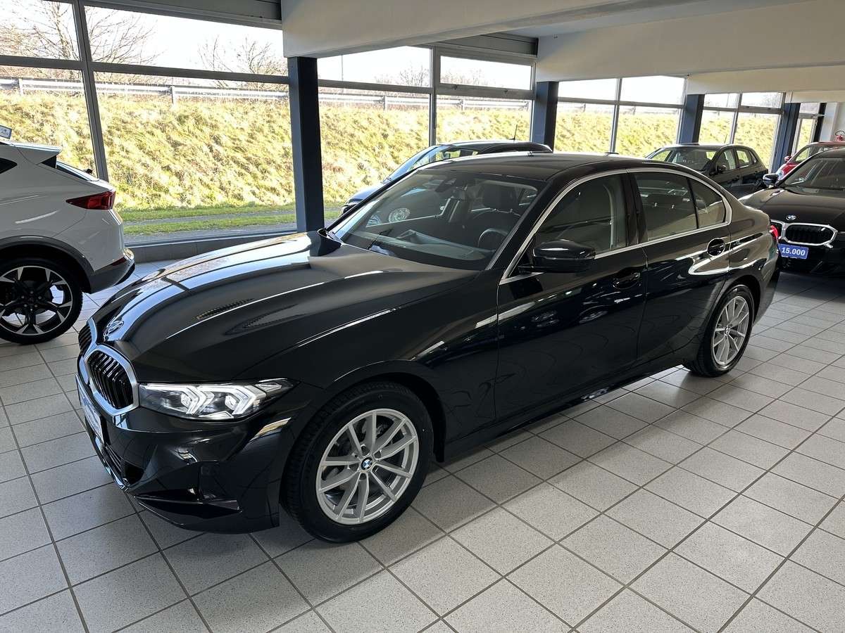 Fahrzeugbild eines BMW 3er-Reihe