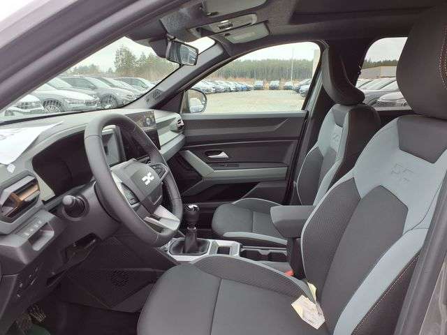 Fahrzeugbild eines Dacia Bigster