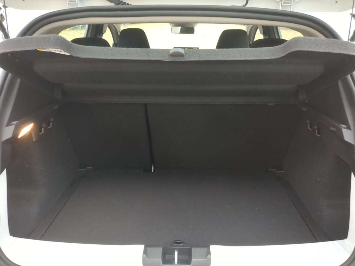 Fahrzeugbild eines Dacia Sandero