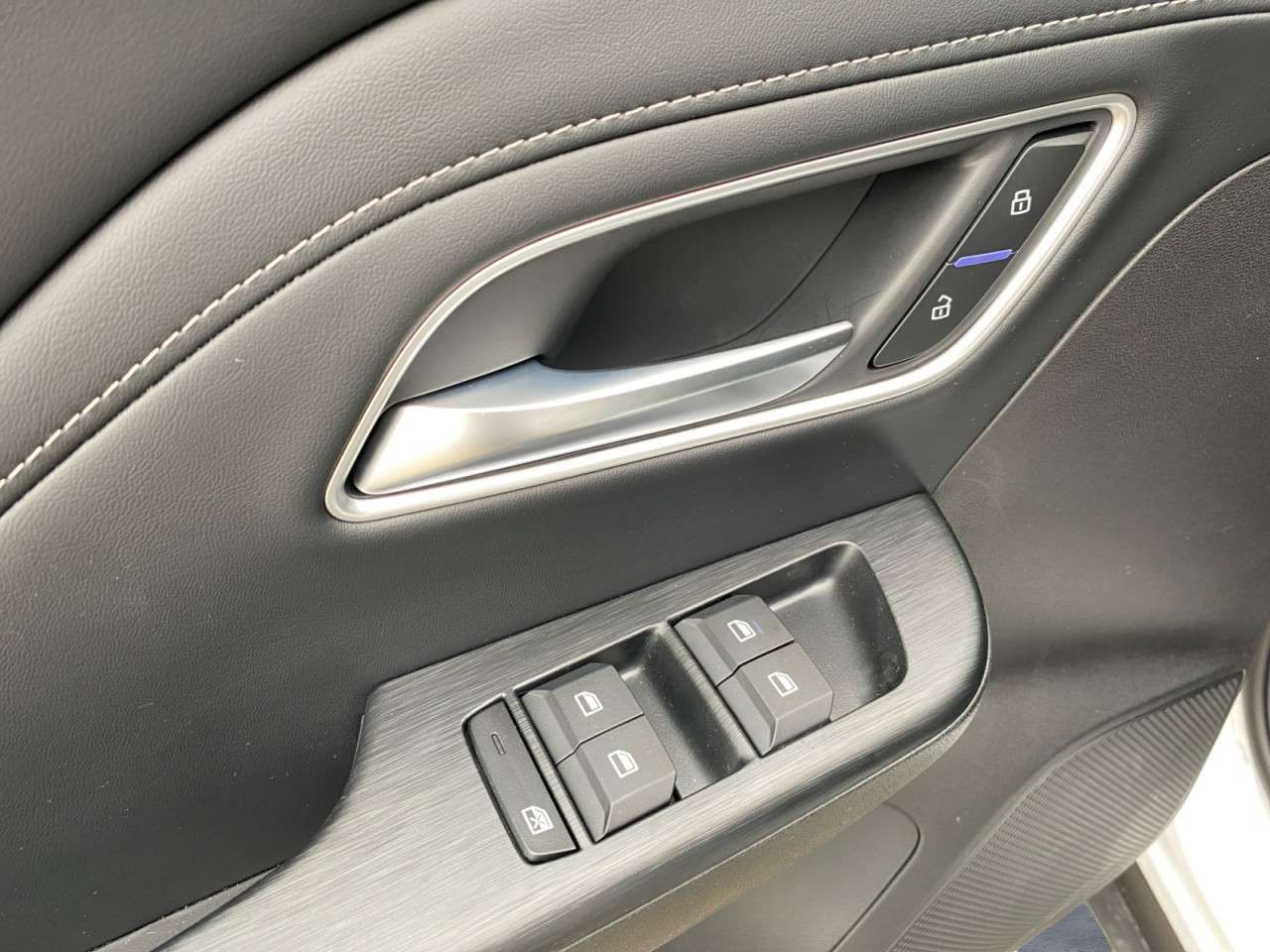 Fahrzeugbild eines MG ZS