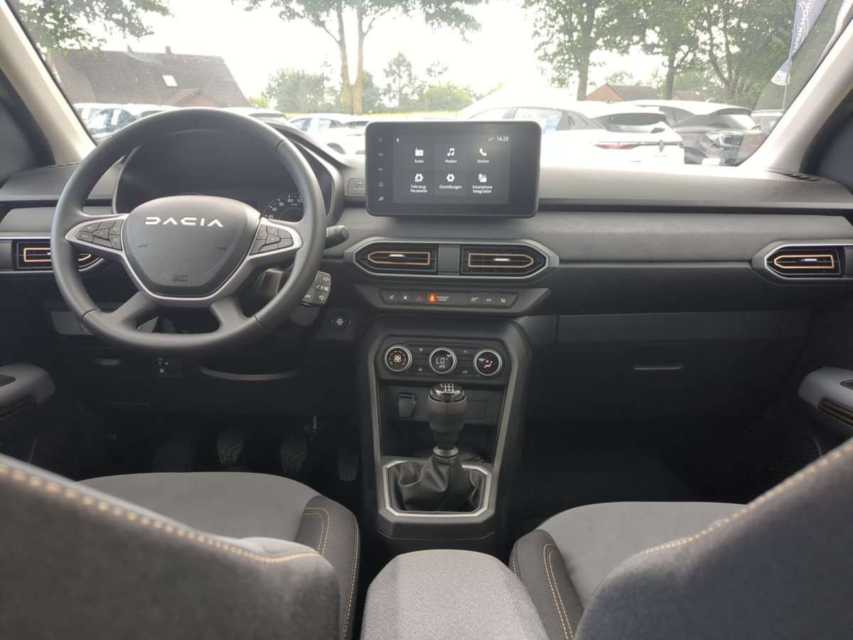 Fahrzeugbild eines Dacia Sandero