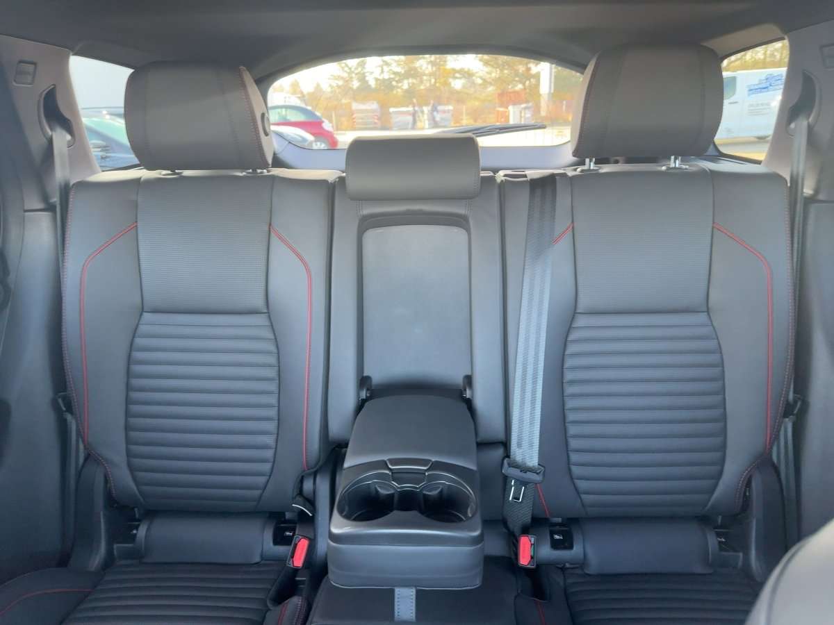 Fahrzeugbild eines Land Rover Discovery Sport