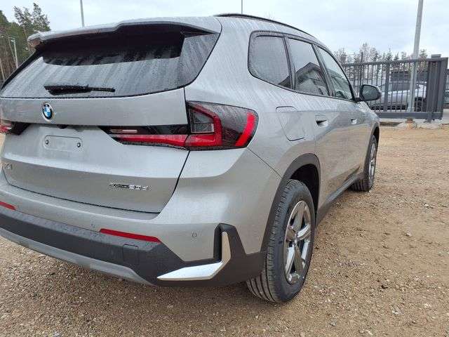 Fahrzeugbild eines BMW X1