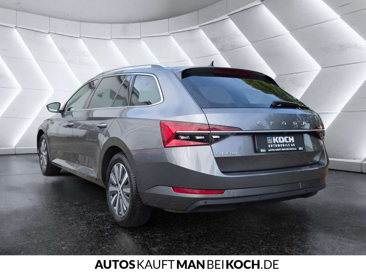 Fahrzeugbild eines Skoda Superb