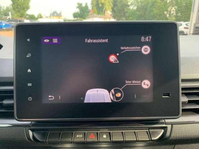 Fahrzeugbild eines Renault Kangoo E-TECH