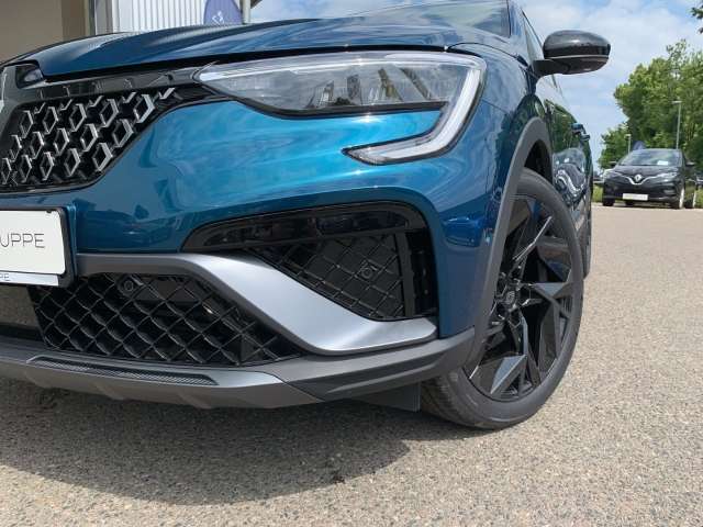 Fahrzeugbild eines Renault Arkana