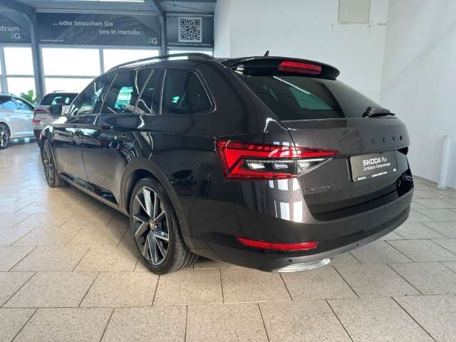 Fahrzeugbild eines Skoda Superb