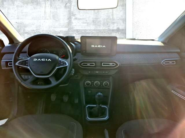 Fahrzeugbild eines Dacia Jogger