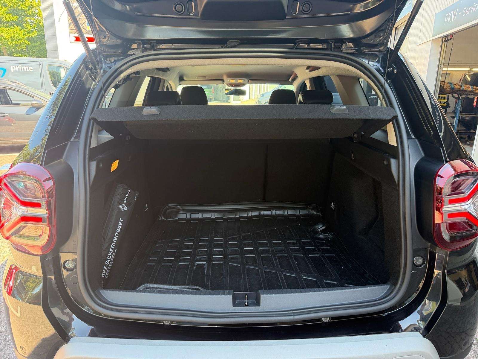 Fahrzeugbild eines Dacia Duster